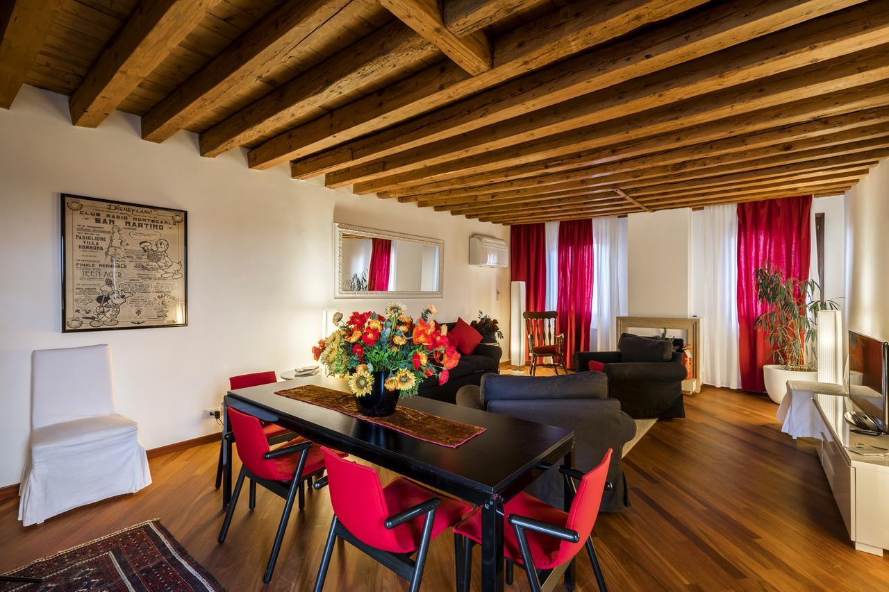 Elegant Terrace Apartment Near Piazza San Marco Last Floor No Lift Venedig Exteriör bild